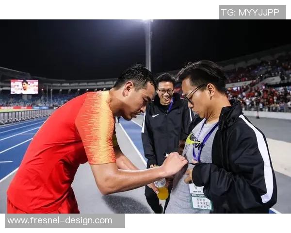 中国足球五大传奇球星盘点 他们是国足的脊梁与荣耀 中国足球五大传奇球星盘点 他们是国足的脊梁与荣耀