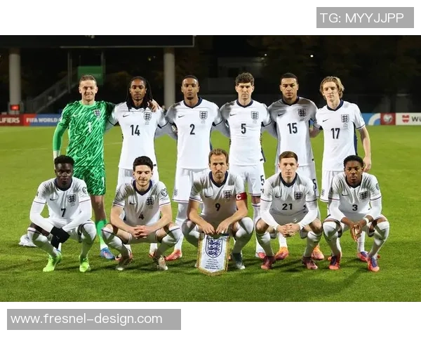 如何在看足球比赛时与球星合影并留下难忘瞬间的实用攻略