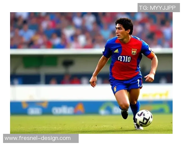 怀旧足球经典回忆 90年代球星扑克牌收藏与传奇球员风采重现